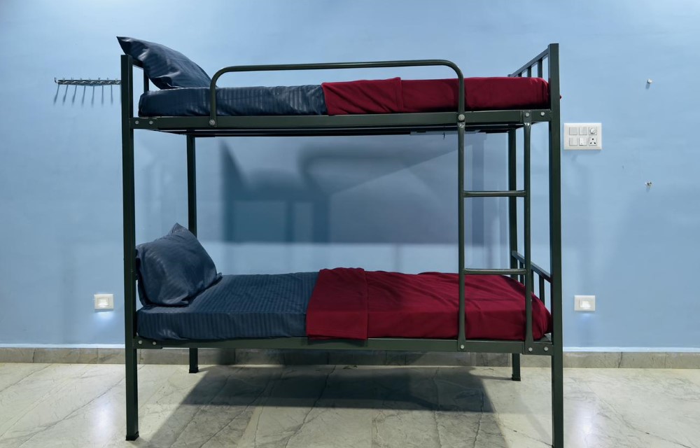 8 Bed Female Dorm
