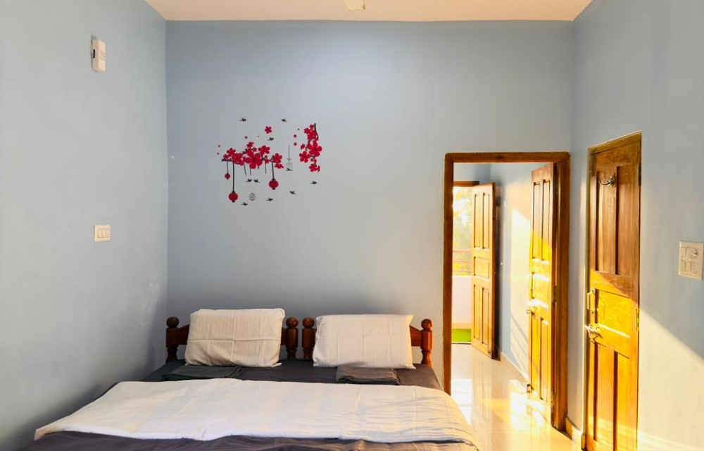 The Perfect Blend: How Hotels Are Redefining Business and Leisure Travel